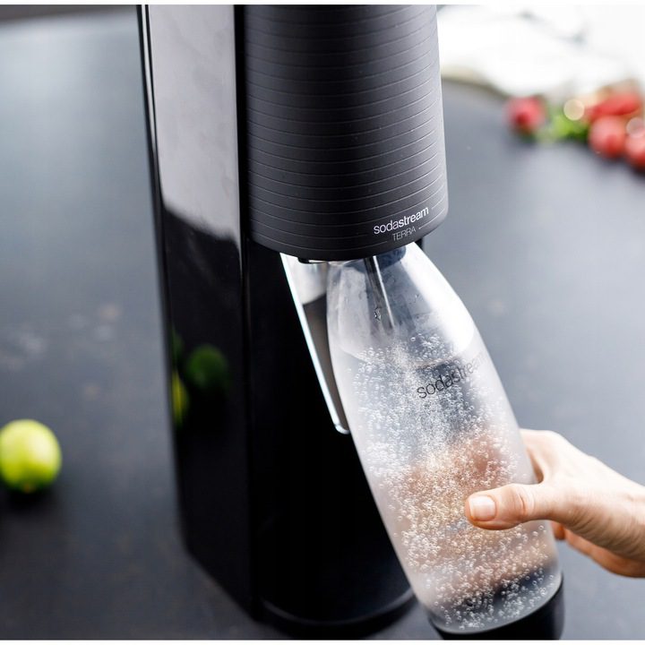 Gazuotų gėrimų ruošimo aparatas Sodastream