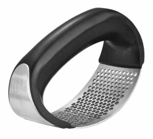 Česnako presas kaina internetu