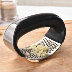 Česnako presas kaina internetu