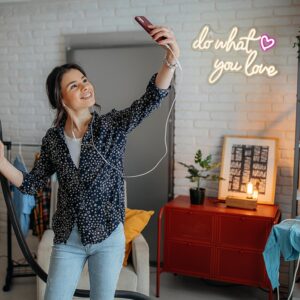 Dekoracinis šviestuvas "Do What You Love" kaina internetu
