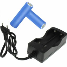 Įkroviklis plius 2vnt. akumuliatoriai 18650 kaina internetu