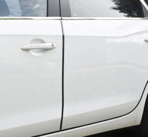 Juostelė automobilio durelių kraštams kaina internetu