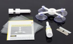 Komplektas remontuoti priekinio stiklo įdaužai kaina internetu