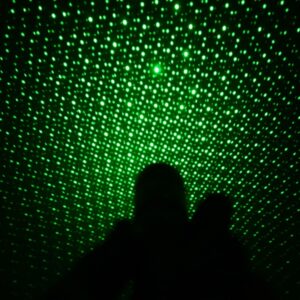 Lazeris 100mw įkraunamas per USB kaina internetu