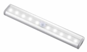 LED lempa su judesio jutikliu kaina internetu