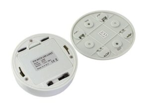 LED lempa su judesio jutikliu kaina internetu