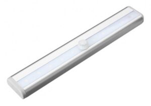 LED lempa su judesio jutikliu kaina internetu