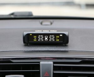 Padangų slėgio matuoklio rinkinys kaina internetu