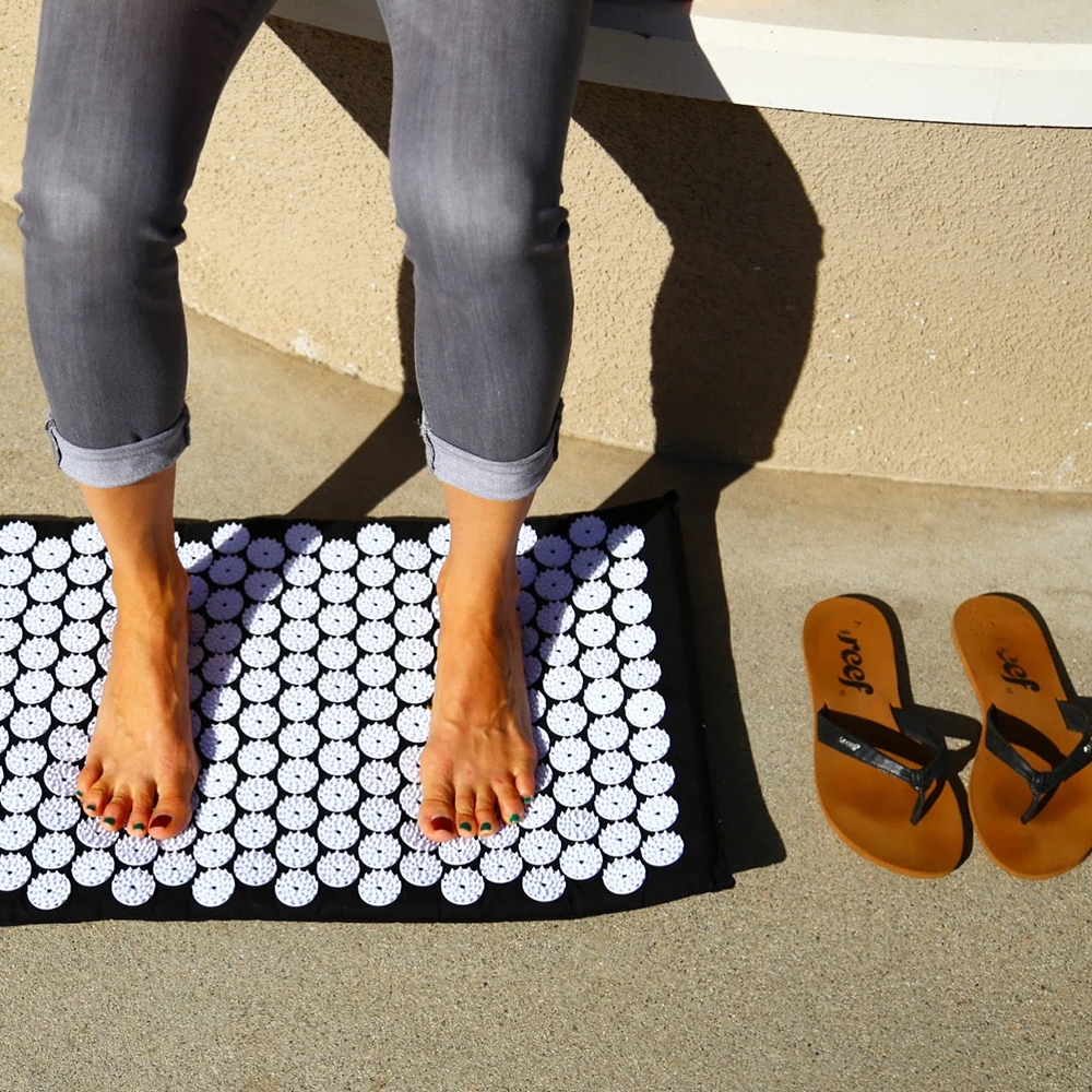 Patogus akupresūros masažinis kilimėlis - Juoda kaina internetu