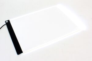 Piešimo lenta su LED apšvietimu A4 kaina internetu