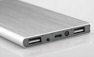 POWER BANK 20000 išorinė baterija (juoda) kaina internetu