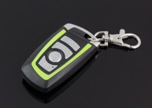 Universalus pultelis vartų automatikai kaina internetu