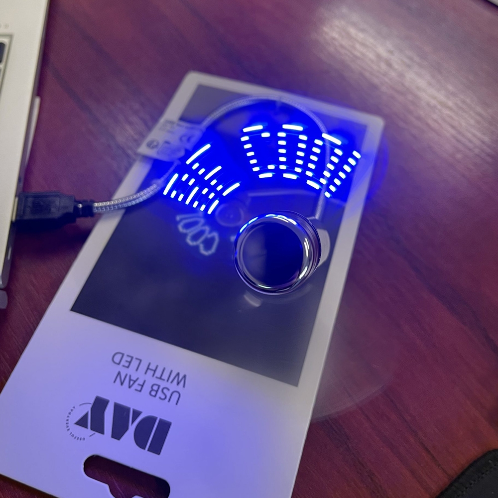 USB ventiliatorius su projekcijomis kaina internetu