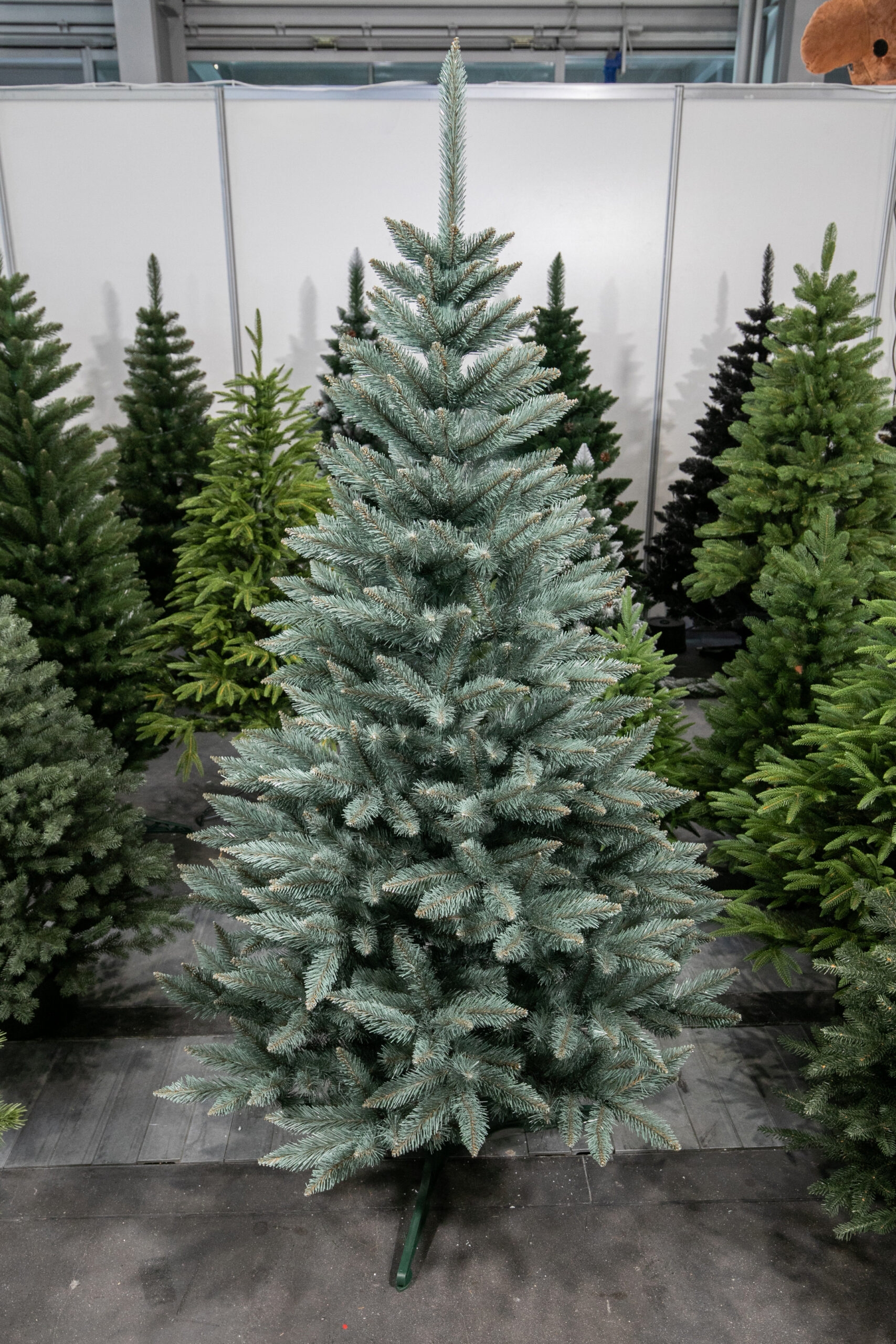 220 cm Dirbtinė Kalėdų eglutė Siberian Spruce kaina internetu