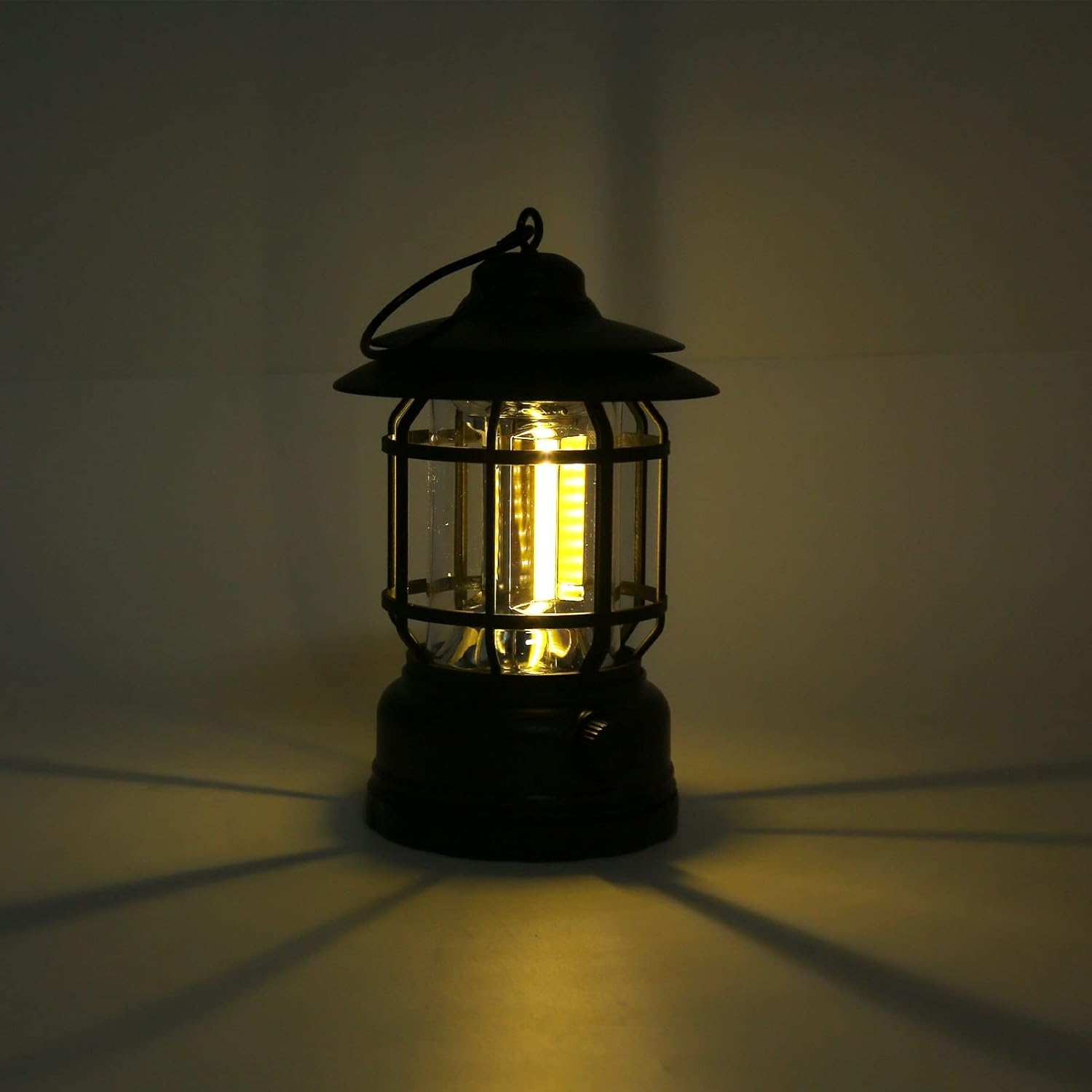 Nešiojama LED stovyklavimo lempa su pakabinimo kabliu (USB įkraunama) kaina internetu