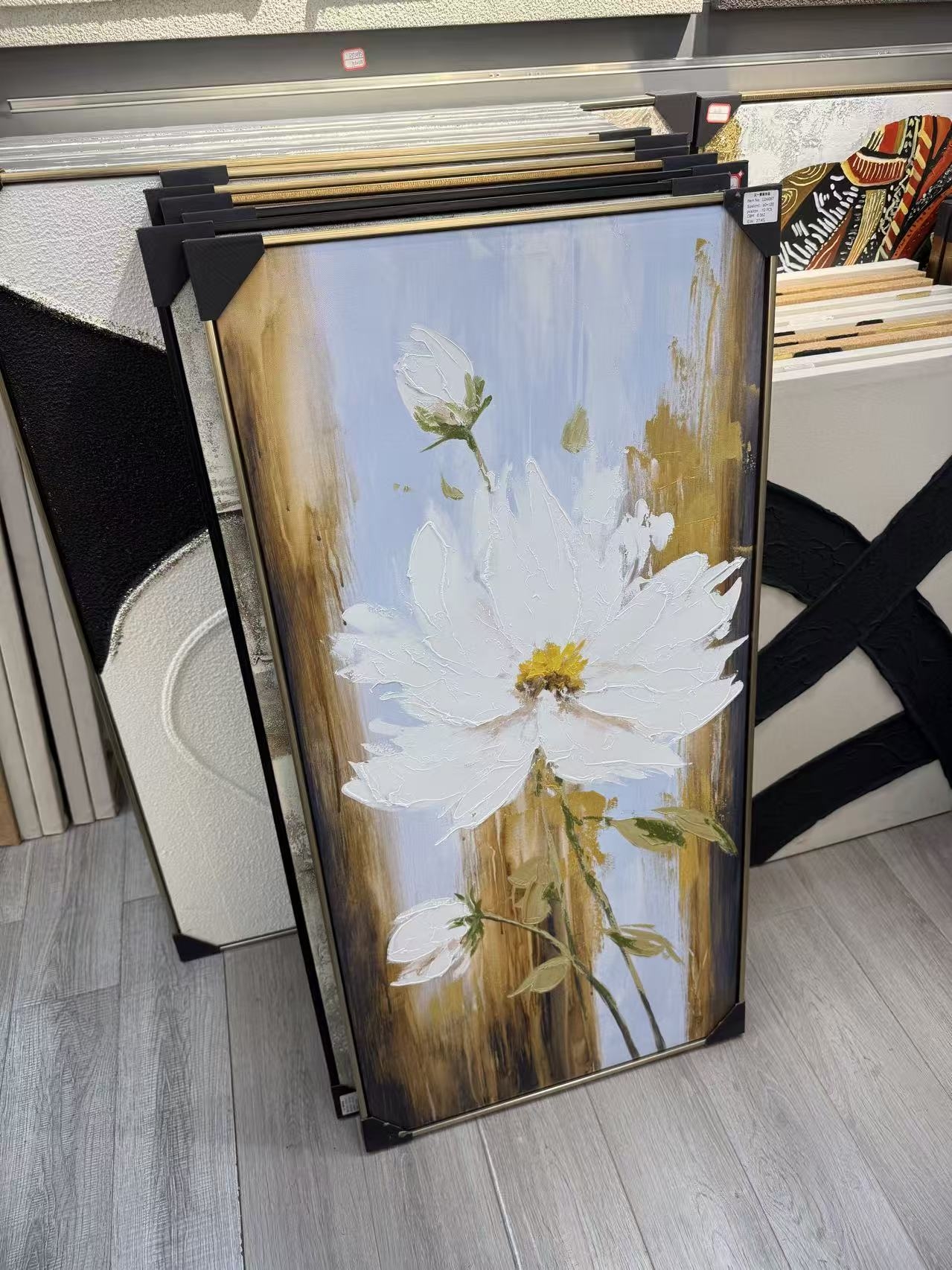 „Baltas prisilietimas“ reljefinis gėlės paveikslas, 60 × 120 cm kaina internetu