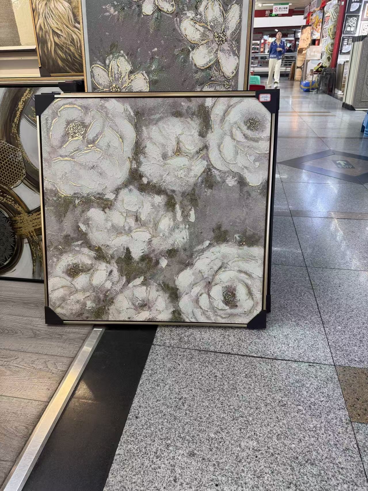 „Sidabrinis žydėjimas“ elegantiškas gėlių paveikslas, 80 × 80 cm kaina internetu